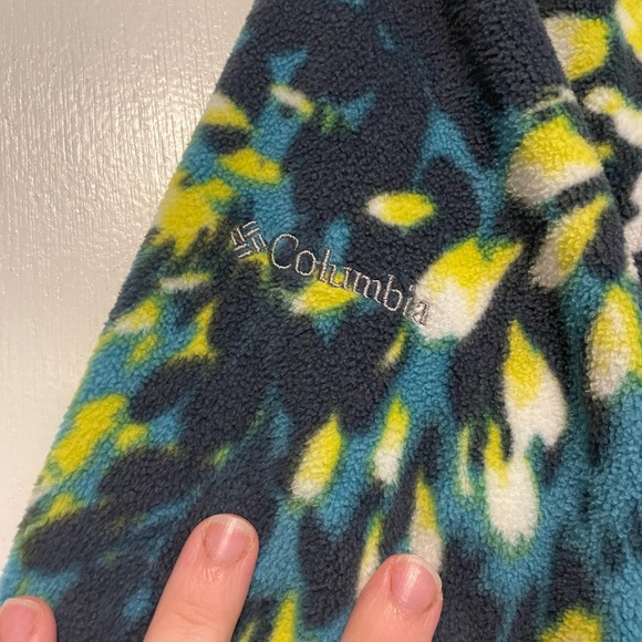 Columbia Women’s Pull Over with Partial Zip Multicolour Sweater - Picture 6 of 13